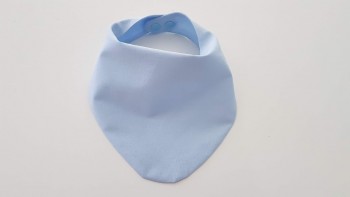 Babador bandana - Azul bebê